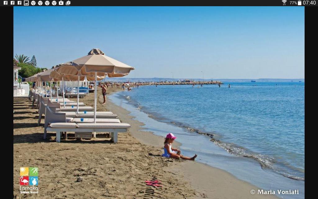 Panikos Beach Apartment I Larnaka Exterior foto